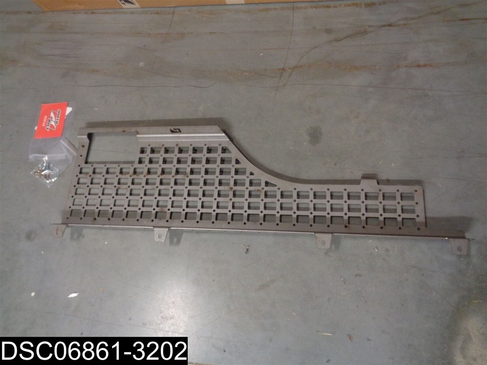 MB1119-02 Molle Driver Side Jeep Bed Panel