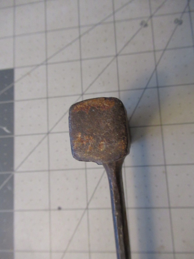 Vintage Crate Tool