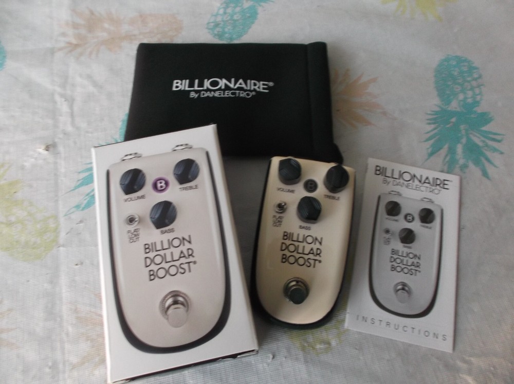 Danalectro  Billionaire pedal billion dollar boost