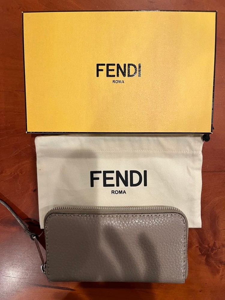 FENDI Long Wallet