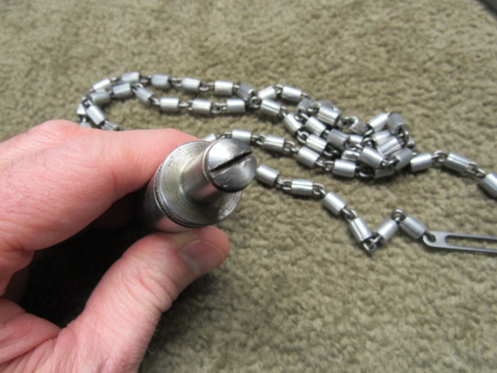 WW2 German K98 Metal Oiler & Pull thru Chain 8mm Mauser