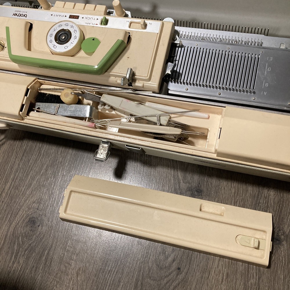 Brother KH820 knitting machine