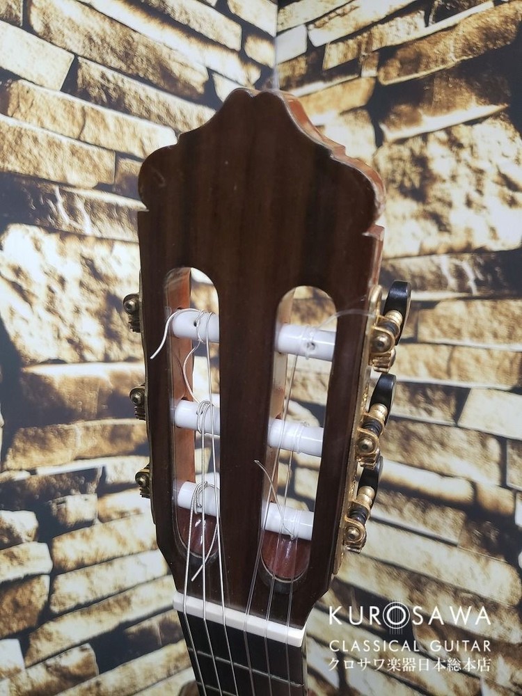 Vicente Sanchis 2002 39 Pro Solid Cedar Rosewood Used