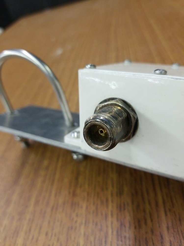 5 GHz Transmitter units (x2)