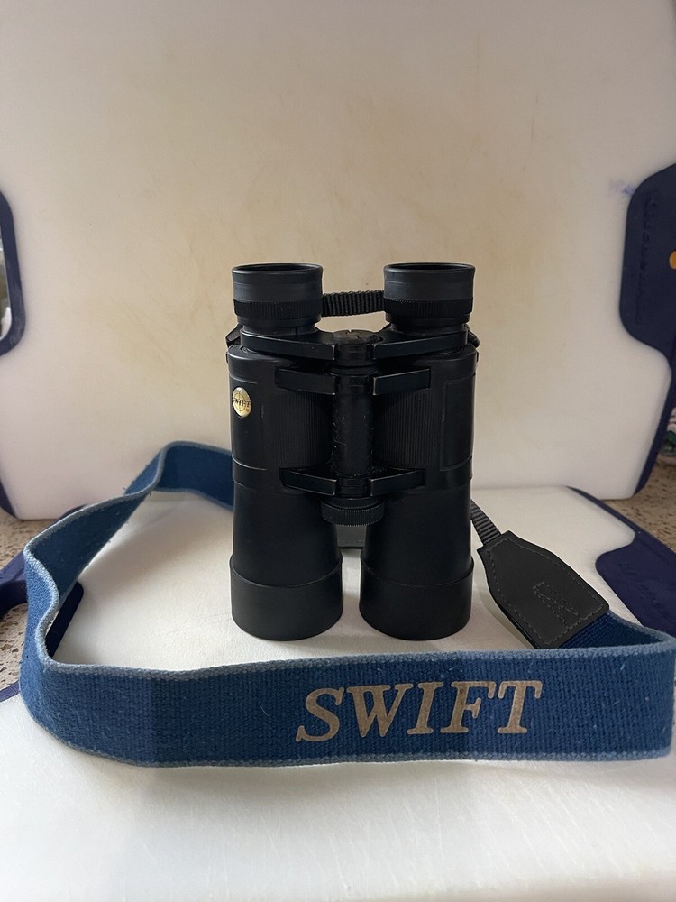 Vintage Swift 8X30 Binoculars With Case