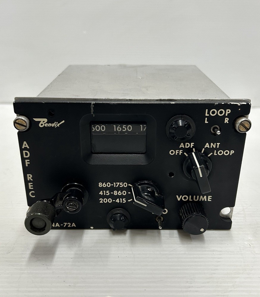 Vintage Bendix ADF Control Unit Type CNA-72A