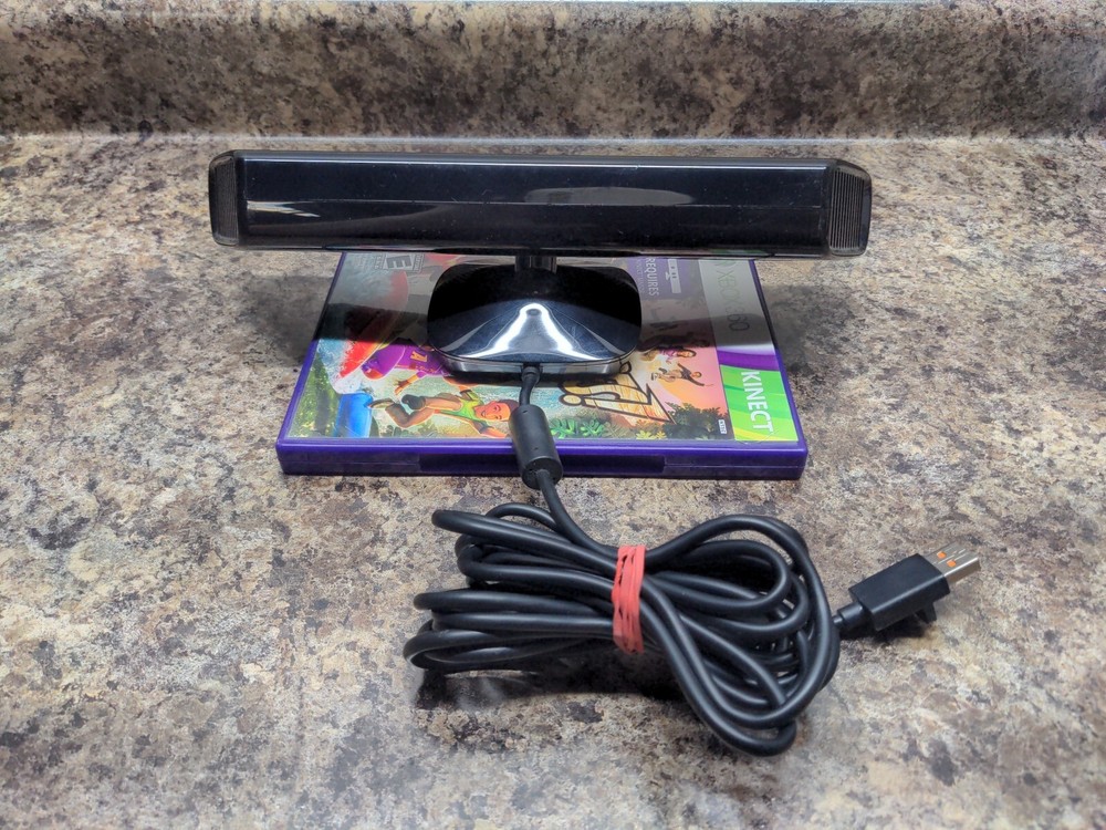 Microsoft Kinect Sensor For Xbox 360 Plus Kinect Adventures #ML