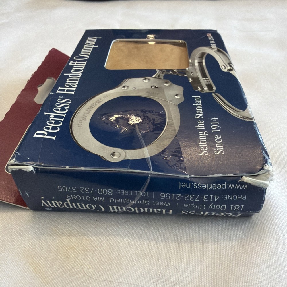 Peerless Model 700 Standard Nickel Handcuff (PEE4710)