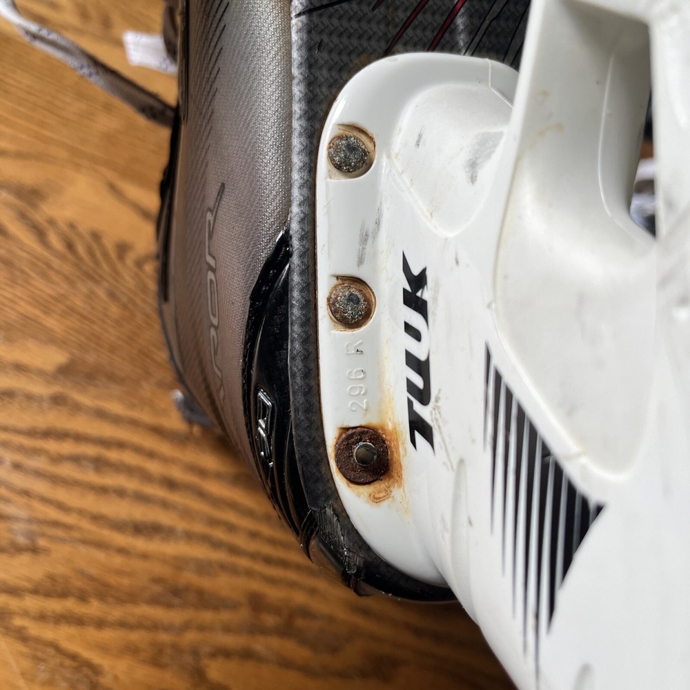 Bauer X90 Pro Stock Skates 10.25 Extra Stiff