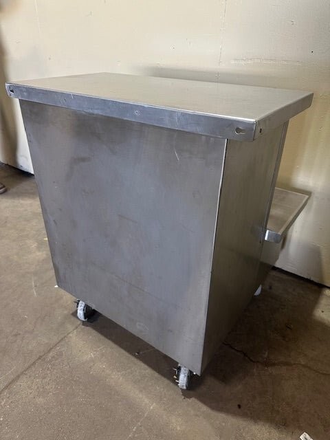 LOW TEMP STAINLESS STEEL 2 STEP WORK COUNTER STATION ON CASTERS