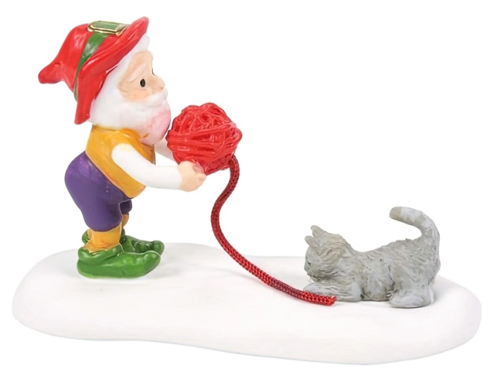 Enesco - North Pole - Kitten Tested For Best Mittens