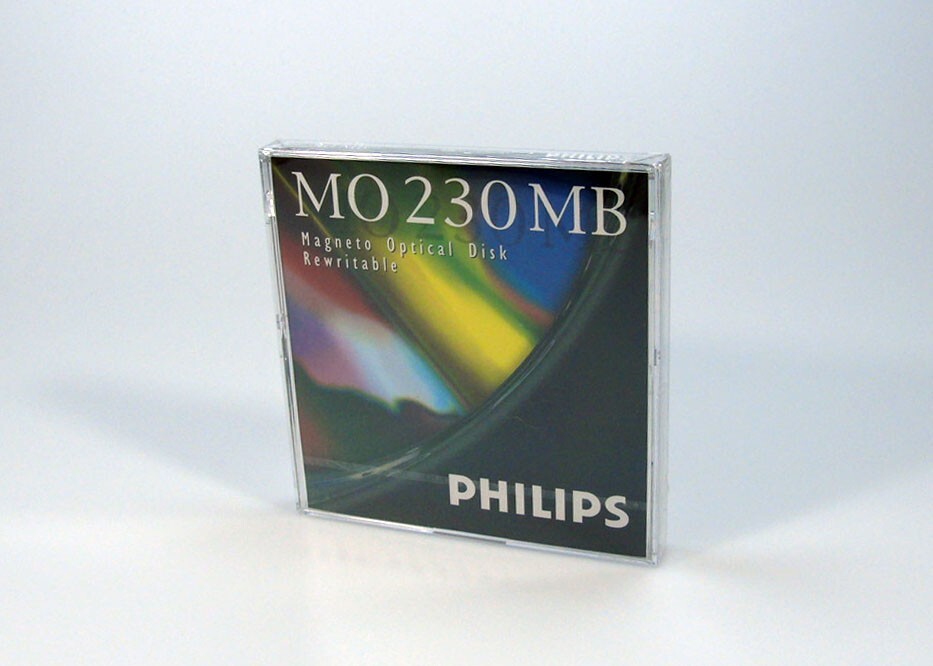 1x Unopened Philips 3.5inch 230MB Rewritable MO Disk / unformatting