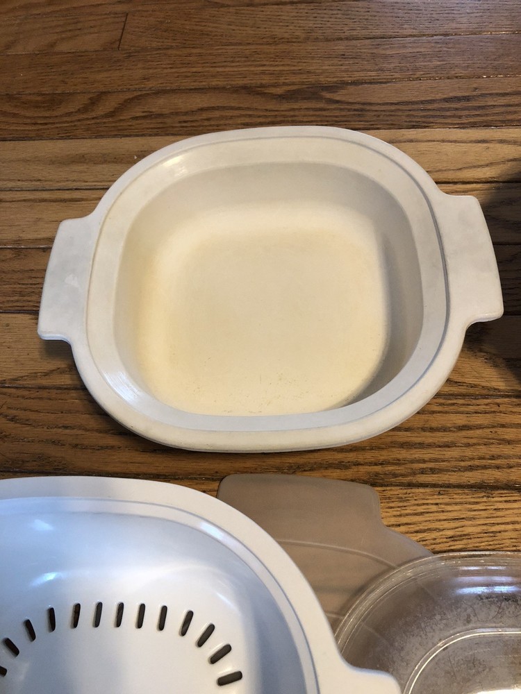 Vintage Rubbermaid Microwave Cookware 7 Pc Set Stackable Complete Beige