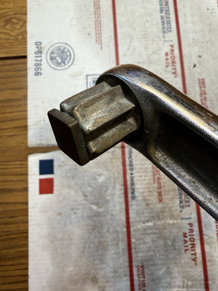 Barlow winch handle
