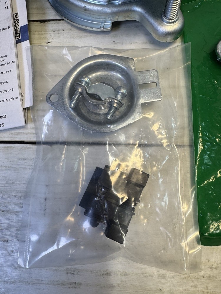 Garbage Disposal InSinkErator Power 900 Continuous feed 3/4 HP