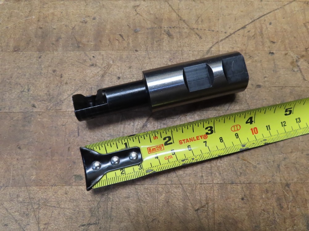 Vardex TMC-100-4 coolant thru indexable thread mill