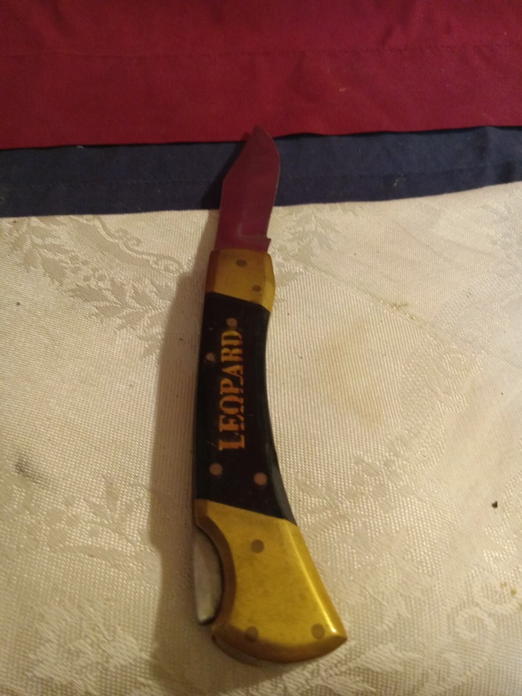 Vintage Leopard Lockback Knife