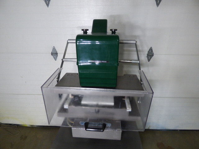 7 TON KNUCKLE PRESS PNEUMATIC