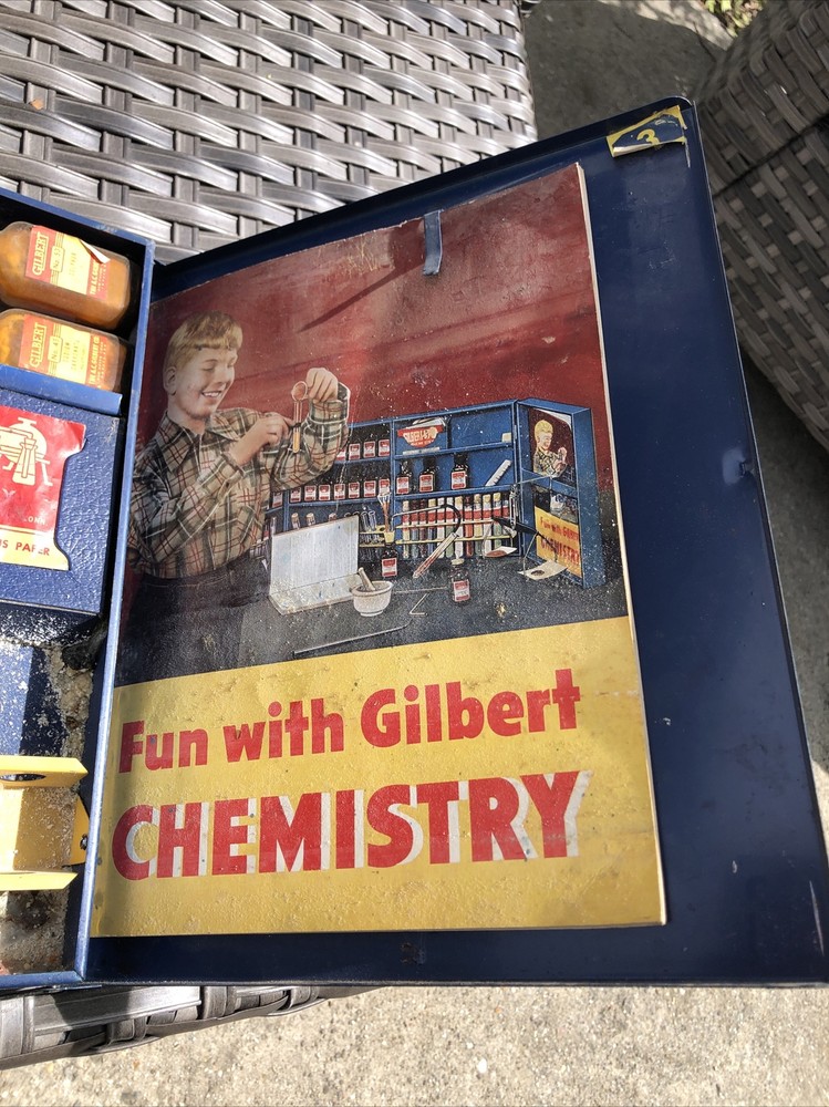VIntage Gilbert Chemistry Set Blue Metal Case
