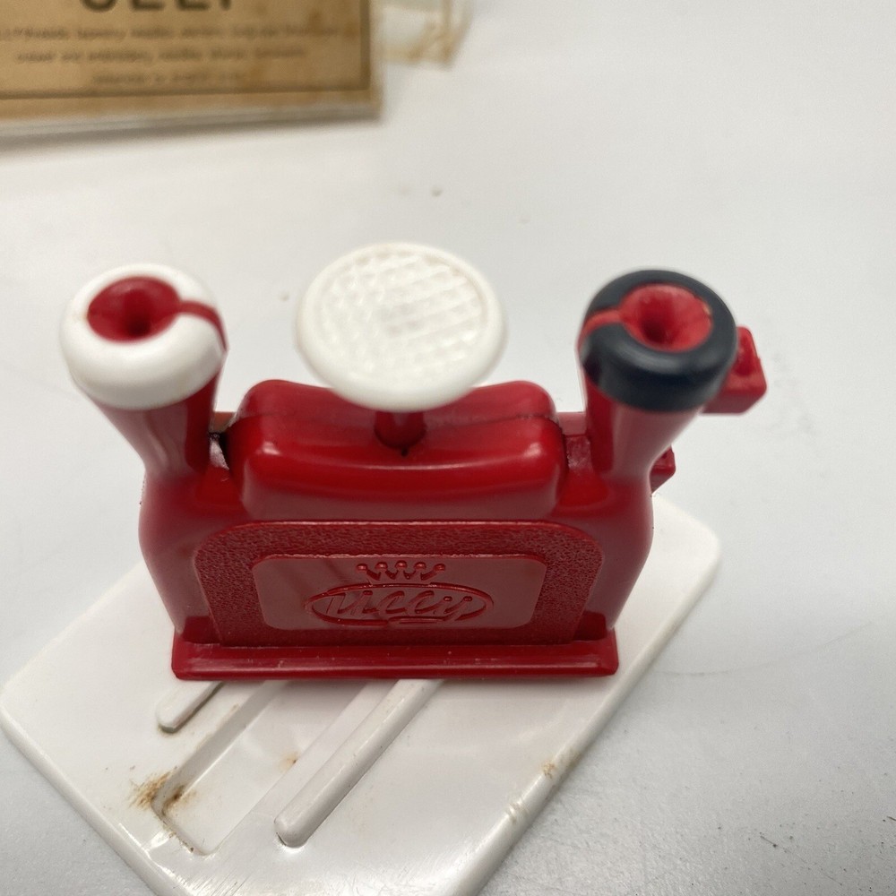 Vintage Sewing Tool : ULLY Three-in-One Needle Threader, West Germany