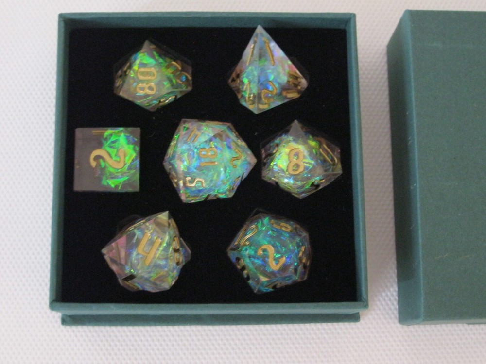 New 7 Piece Cusdie Sharp Edges DND Polyhedral MTG Pathfinder Dice Set Rainbow