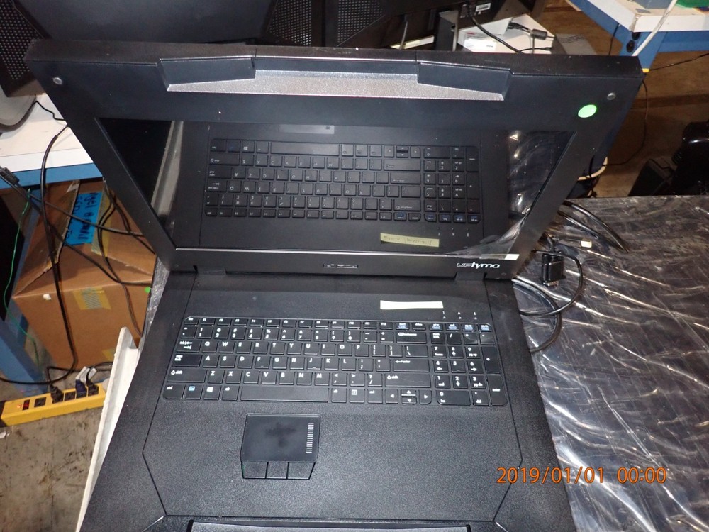 IBM 00RY747 1U 17.3" LCD Video Graphics Array USB KEYBD KVM CONSOLE DISPLAY