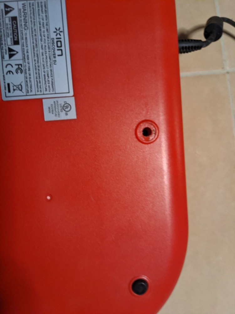 Ion Discover DJ Computer DJ System Dual Turntable USB Controller Scratch MP3s