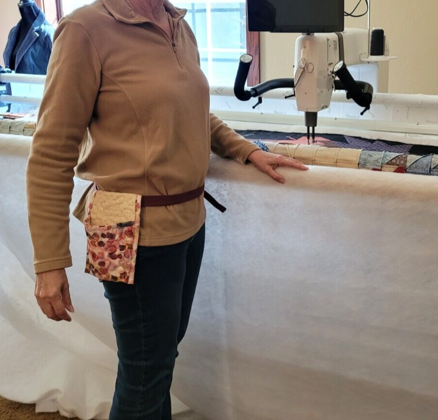 Wearable Thread Catcher w/ Adjustable Belt - Great for Using at the Longarm