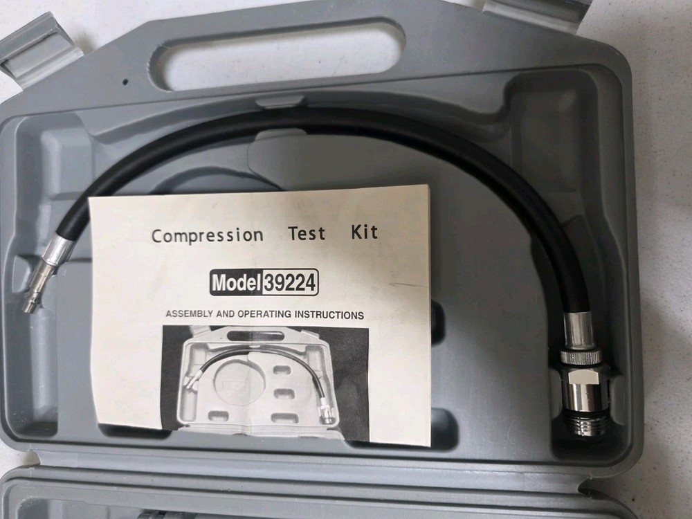 Harbor Freight Tools 39224 Compression Test Kit
