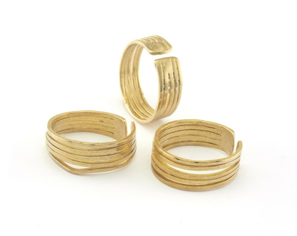 Adjustable Ring Raw brass (18mm 8US inner size - Adjustable ) OZ3435