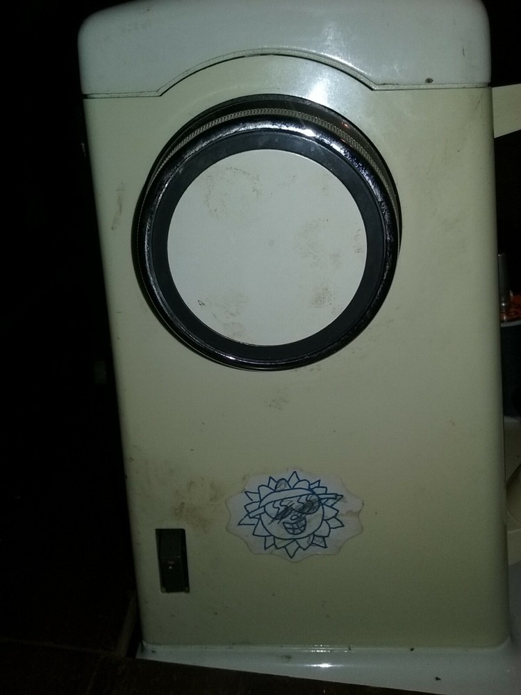 VINTAGE (Sears Kenmore sewing machine) Model# 196 9355 5