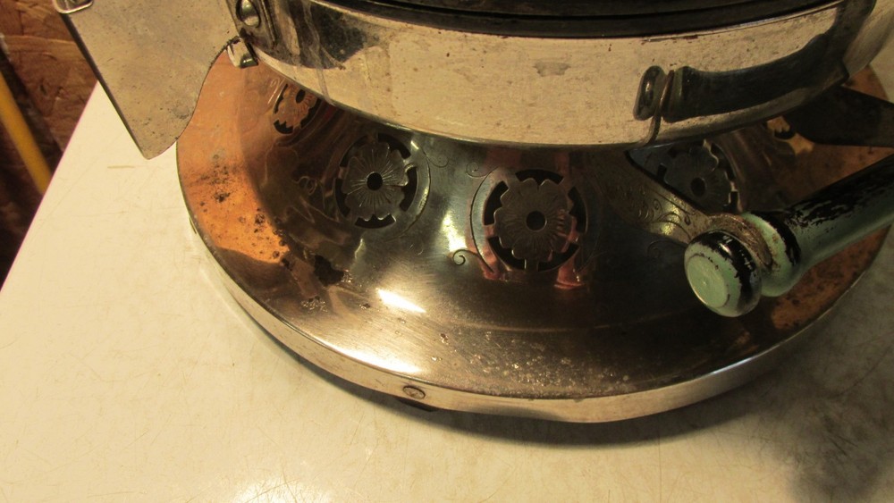 Bersted Waffle Iron Model 224