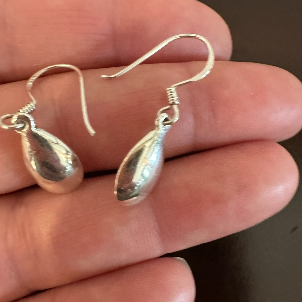 Sterling Silver Puffy Tear Drop Dangle Earrings Vintage