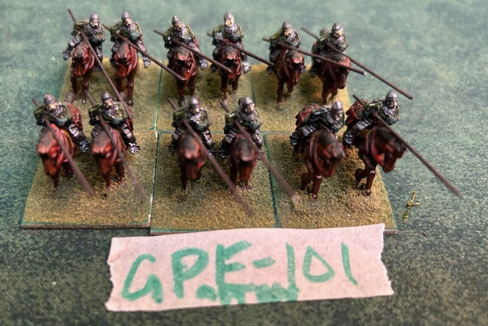 15mm Painted Medieval Cavalry (Missing 1 Spear) Lot GPE-101
