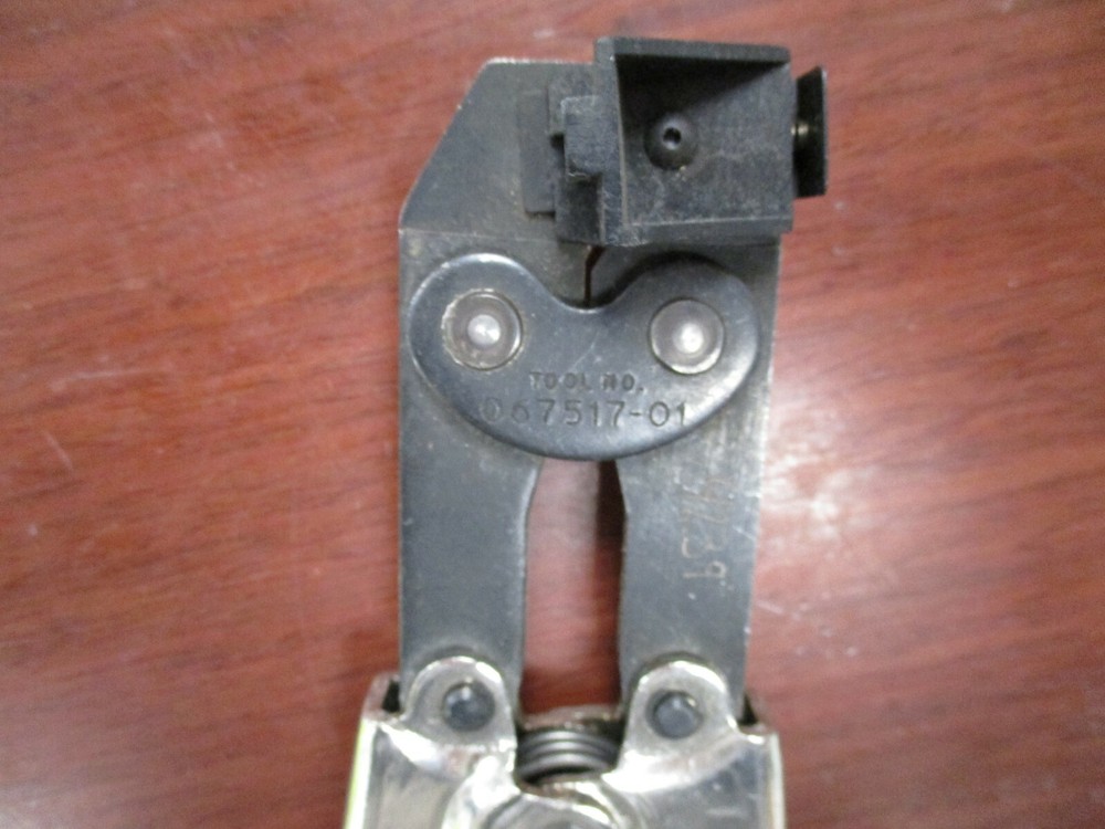 ELCO 067517-01 Hand Crimper