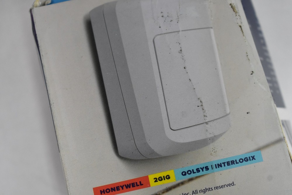 Versa PIR-Dual Multi Protocol Motion Detector Compatible With Wireless Security