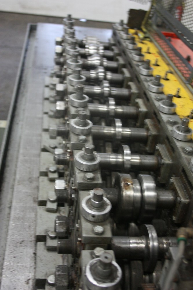 12 STAND X 1" DAHLSTROM ROLLFORMER: YODER #67700