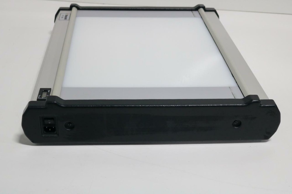 Macbeth PLT 1620 Multi-Purpose Light Box