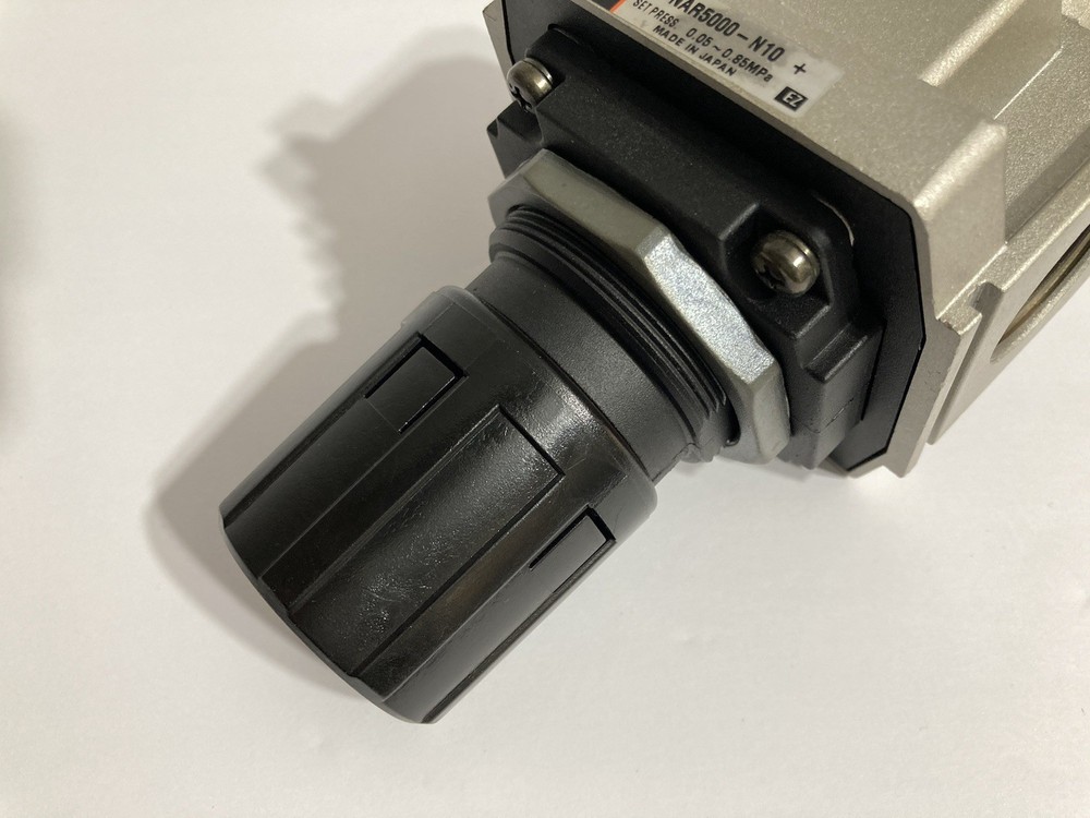 SMC NAR5000-N10 Pneumatic Regulator