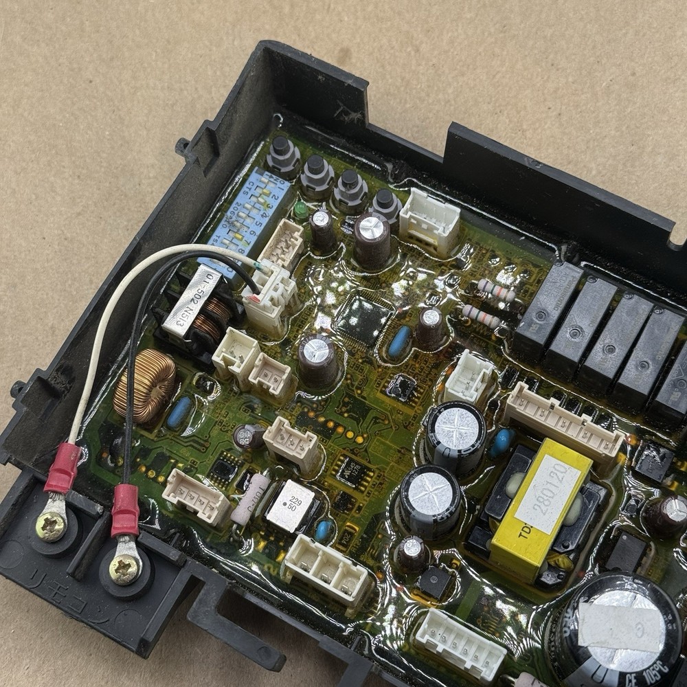 Takagi T-H3J-DV-N Tankless Water Heater 319143-543 Motherboard CPU Controller #1