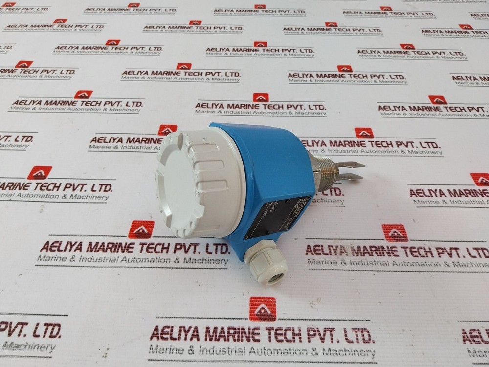 Endress+Hauser FTL50-CHR9/0 Vibronic Point Level Switch