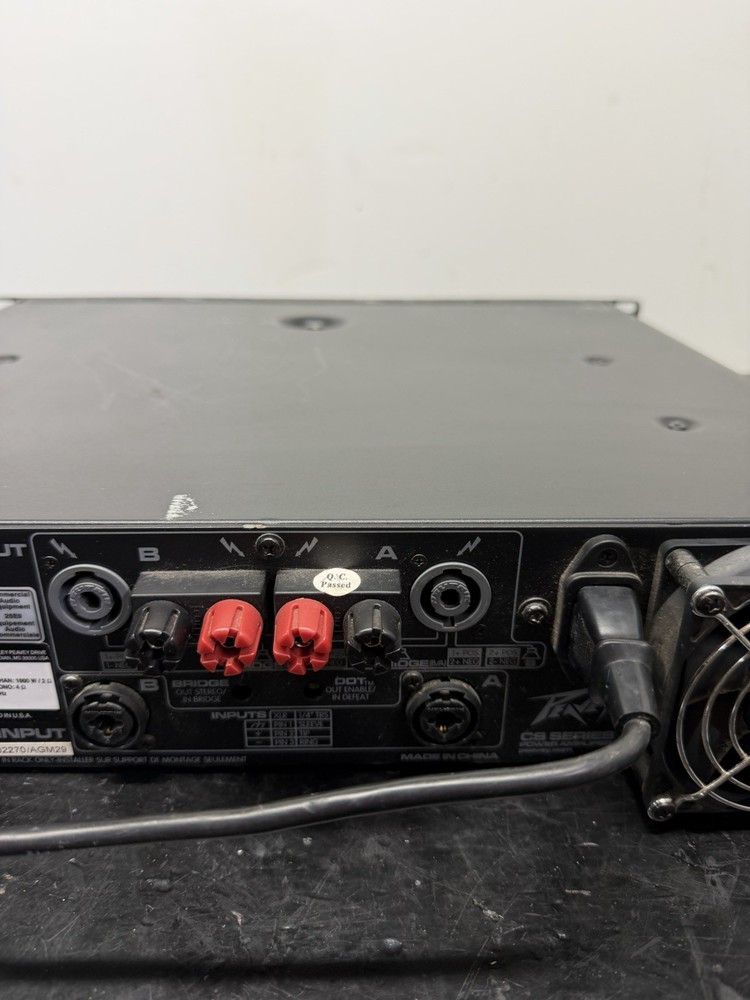 Peavey CS 2000 Professional Power Amplifier - tested & working