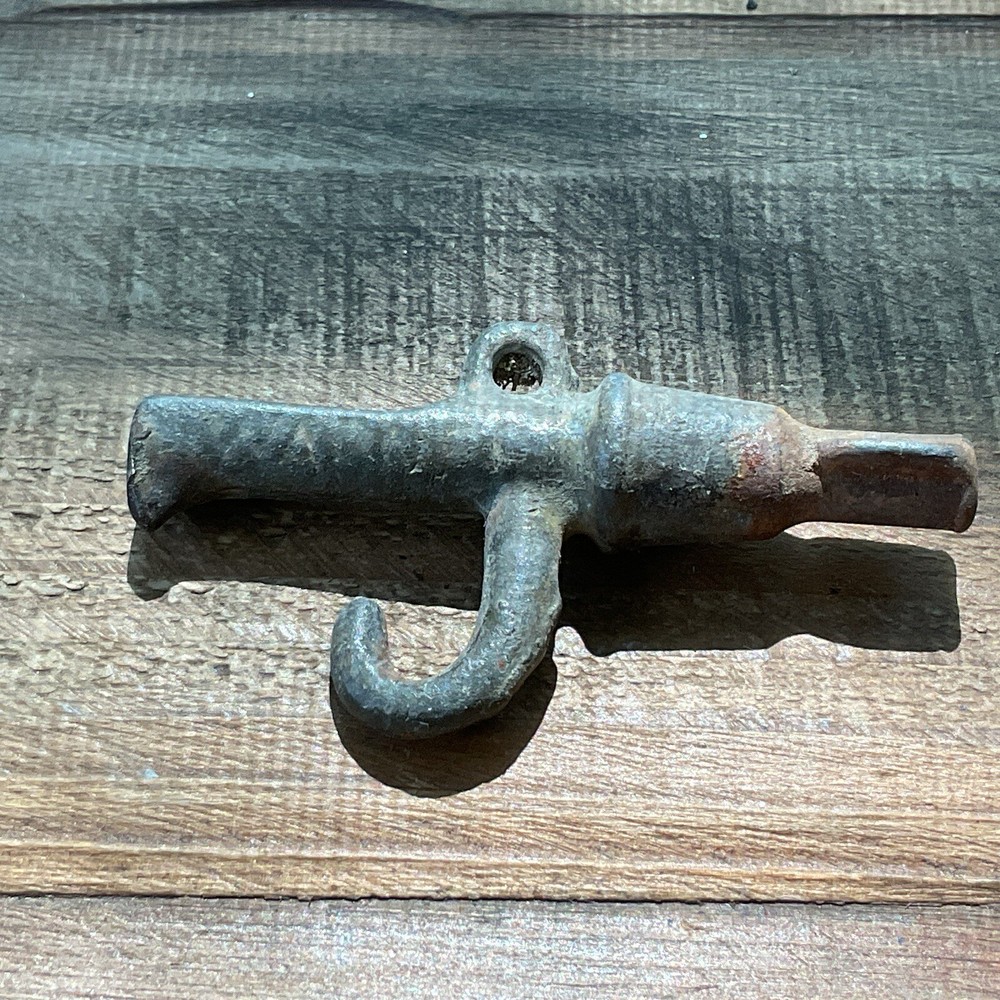 Vintage Cast Iron Maple Tree Spiles Taps Sugaring