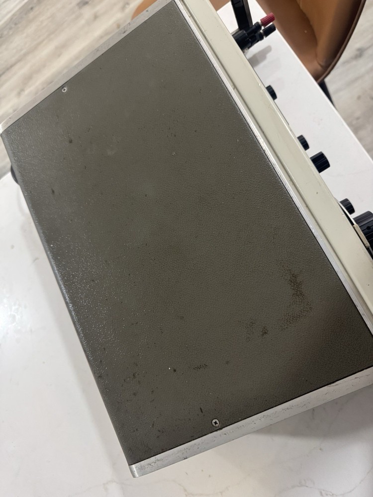 HP Hewett Packard 651B Test Oscillator