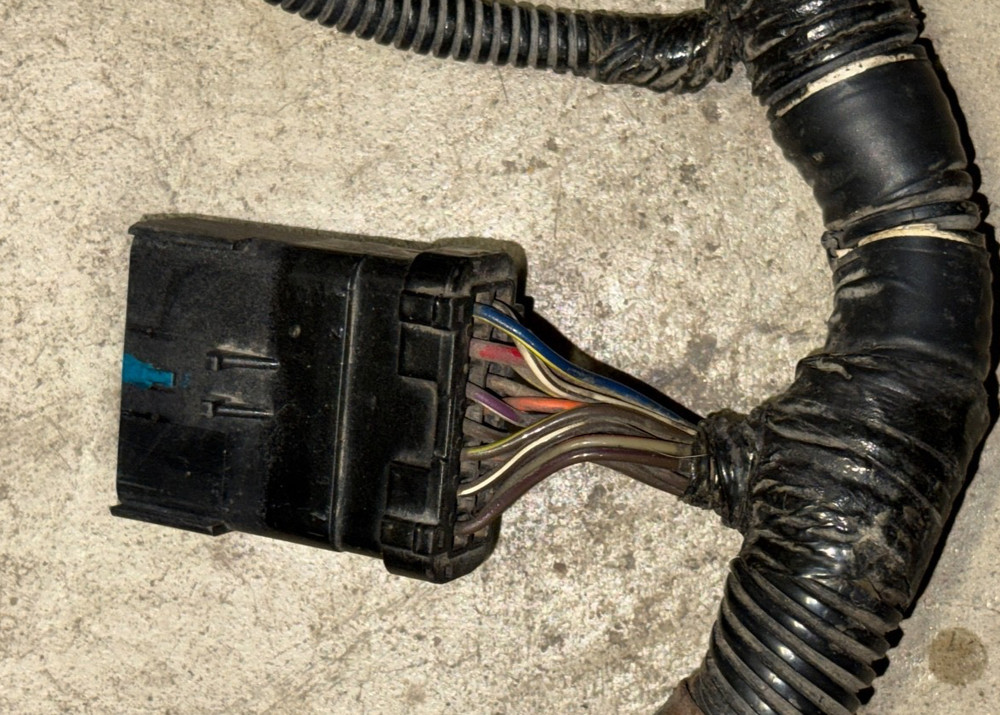 Engine Wiring Harness 5143253AA