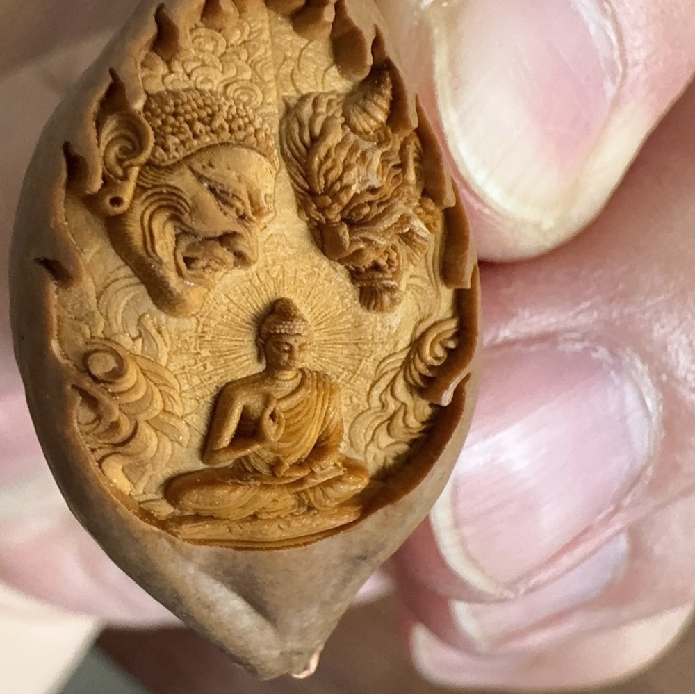 2CM Olive Nut Carved "Good vs Evil" Buddha Demon Single Bead DIY Accessory