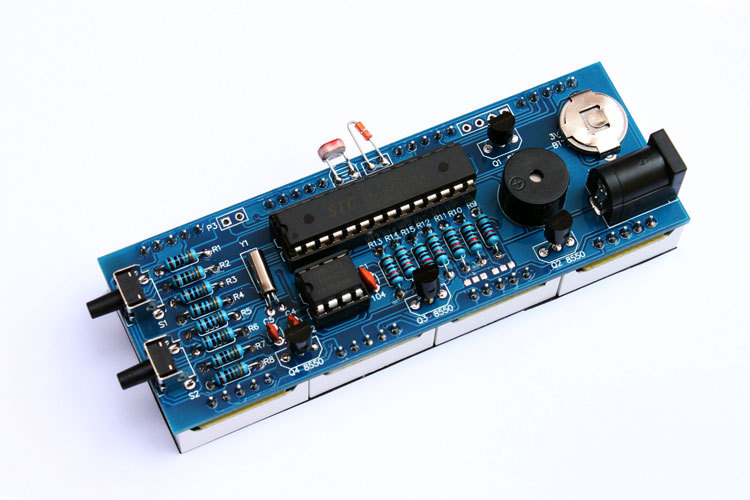 electronic clock blue LED microcontroller digital time Light Control Temperature
