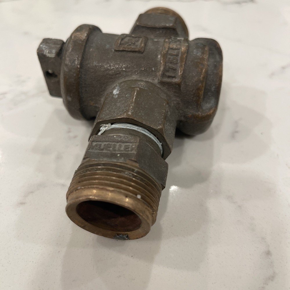 Mueller Gas 1 Valve 175