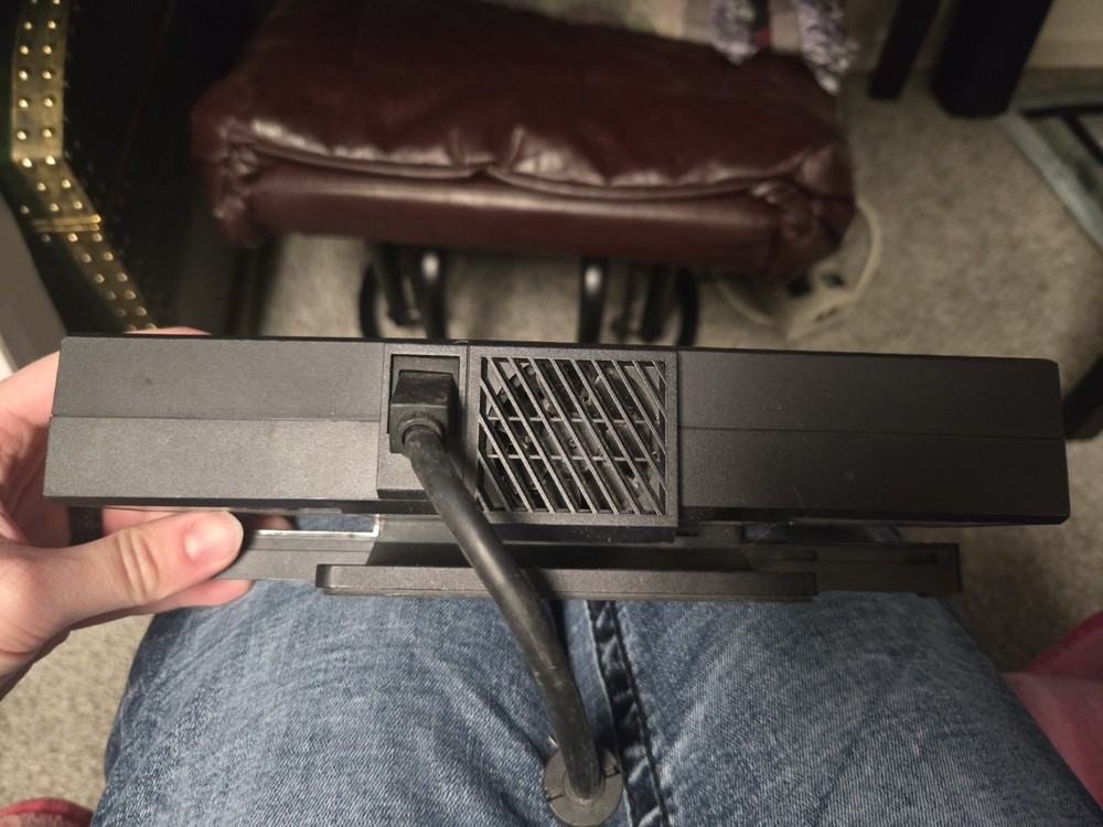 OEM Microsoft Xbox One Kinect Wired Motion Sensor Black Model 1520 - Untested