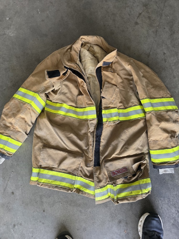 Globe Structural Fire Turnout Coat